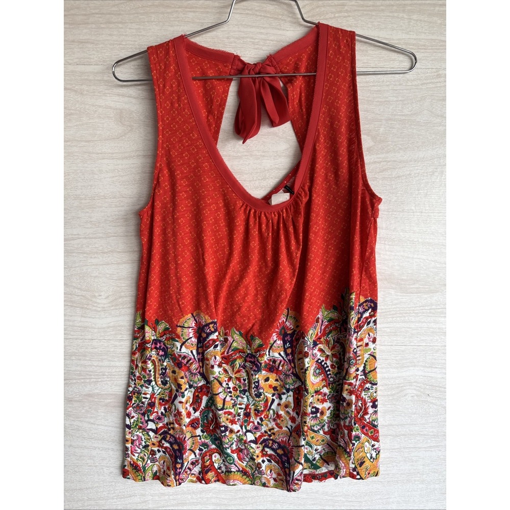 Akemi + Kin tank top Red Paisley & Floral Print Tie Back  Sz Med